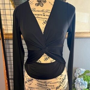 Sophisticated Black Twist-Detail SEXY Top